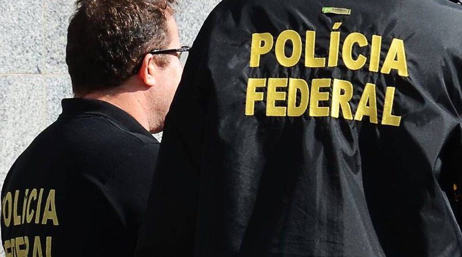 Imagem: pf Acusado de roubo e associação criminosa é preso enquanto desembarcava no aeroporto de Rondonópolis